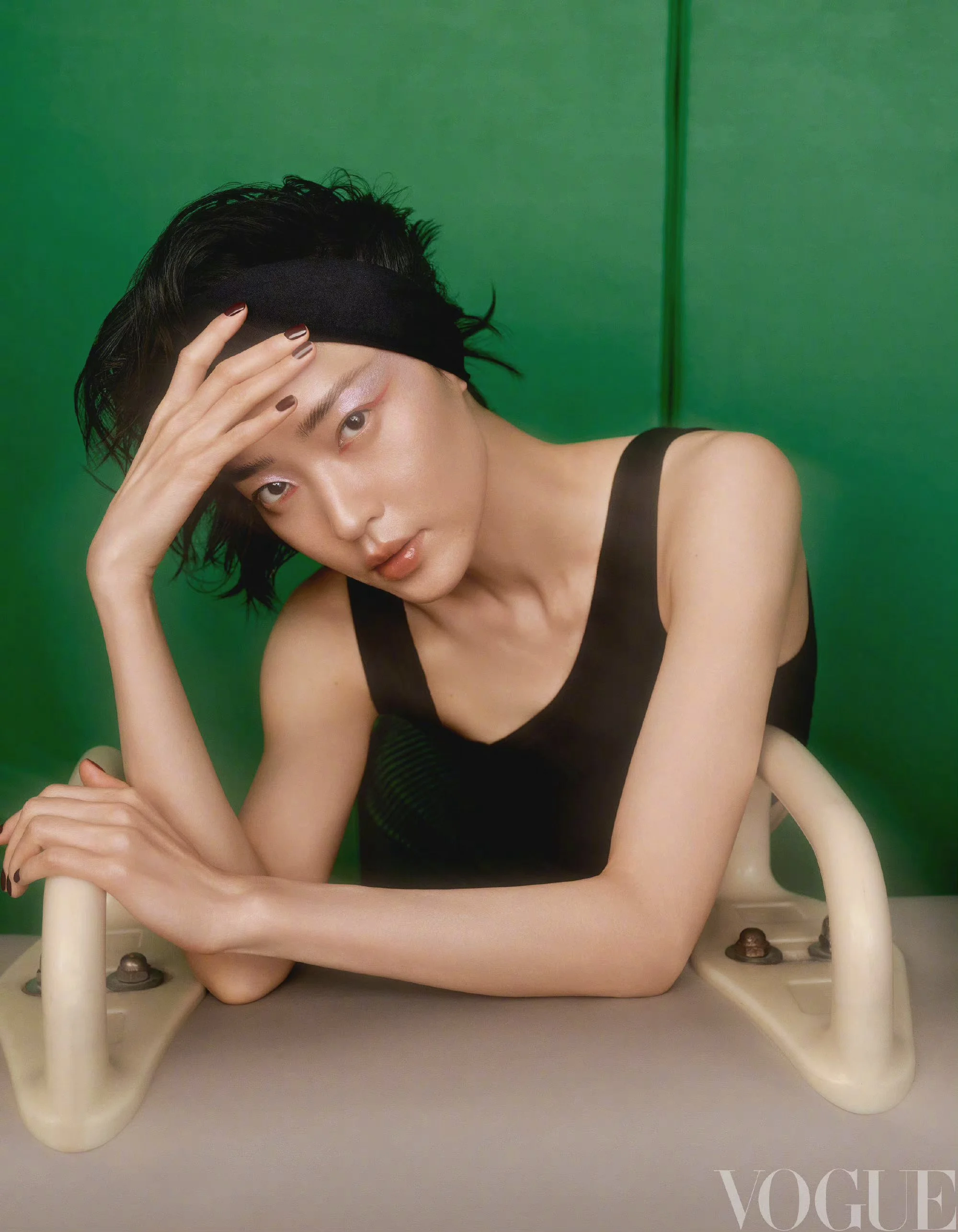 Du Juan's 17th Vogue China February 2022 Cover by Liu Song — Anne Du Juan's 17th Vogue China February 2022 Cover by Liu Song — Anne
